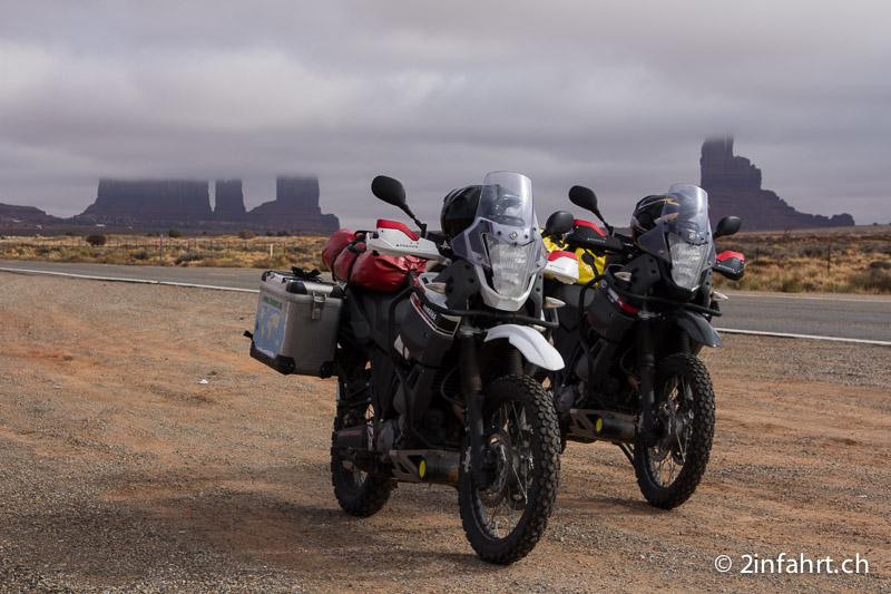 Monument Valley usa2-31 mit Yamaha XT660Z Ténéré auf Weltreise